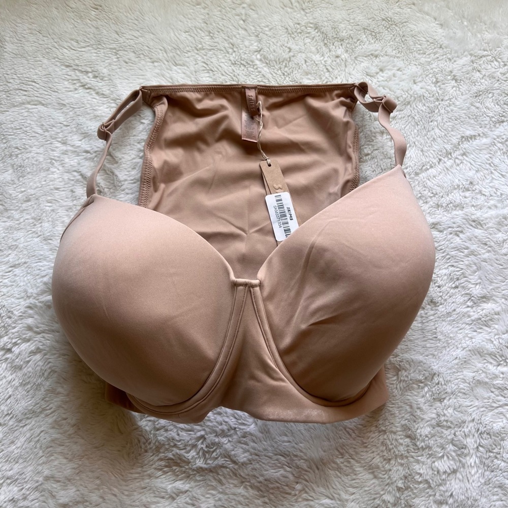 SKIMS Fits Everybody Full Coverage Back Smoother Bra Clay Size 32H FL-TSH-10131W